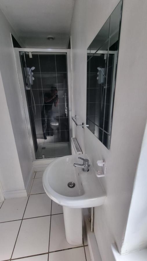 En Suite Room With Kitchen Facilities Nottingham Dış mekan fotoğraf